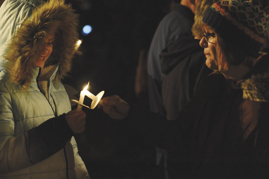 J-ToG-tree lighting_3304.jpg